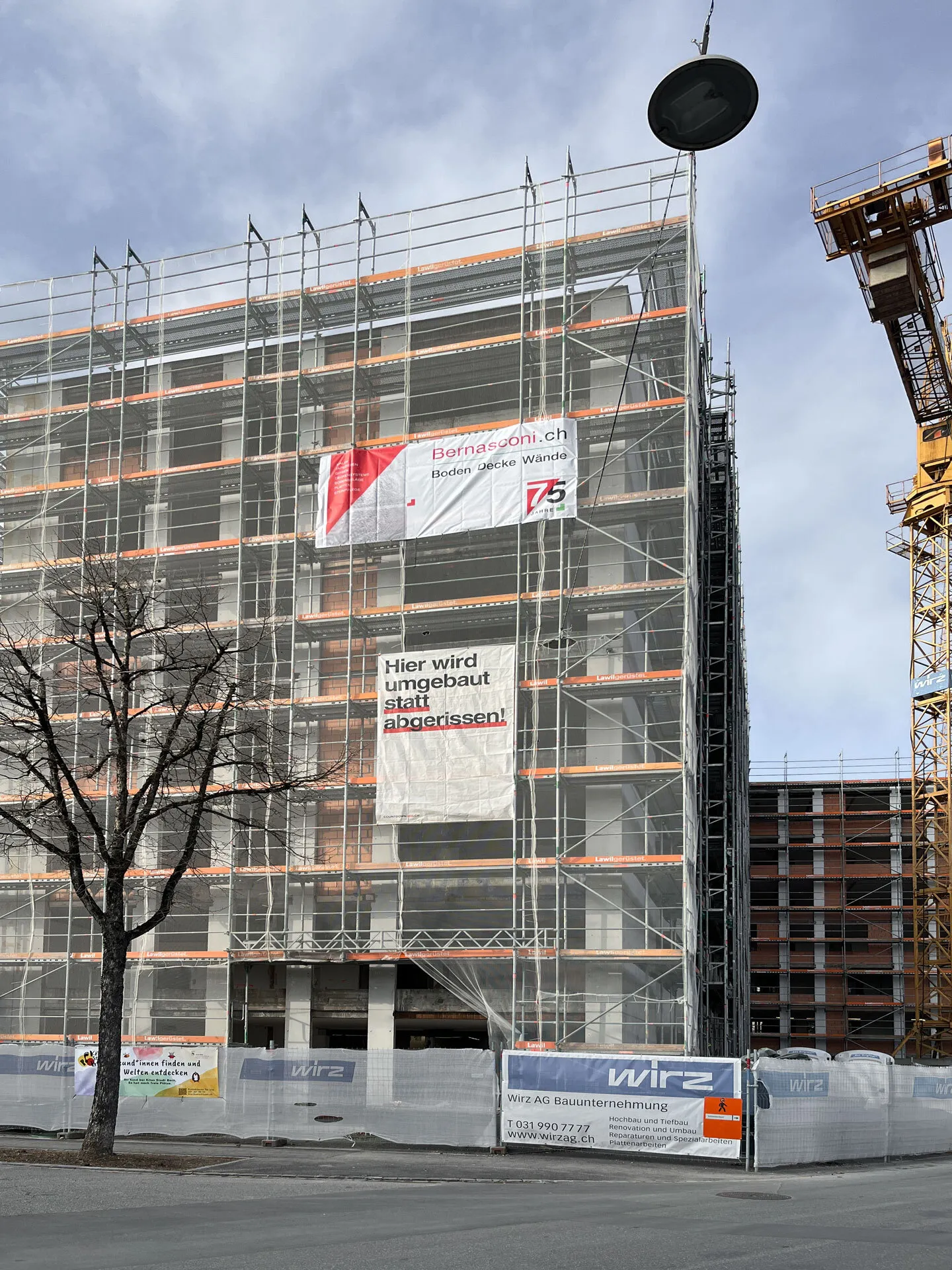 Plakat hier wird umgebaut statt abgerissen Kasernenstrasse