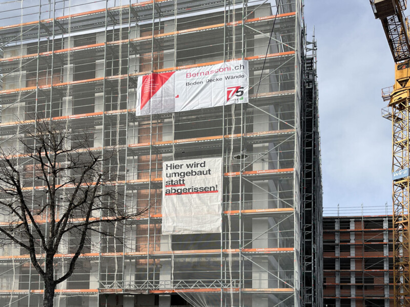 Plakat hier wird umgebaut statt abgerissen Kasernenstrasse
