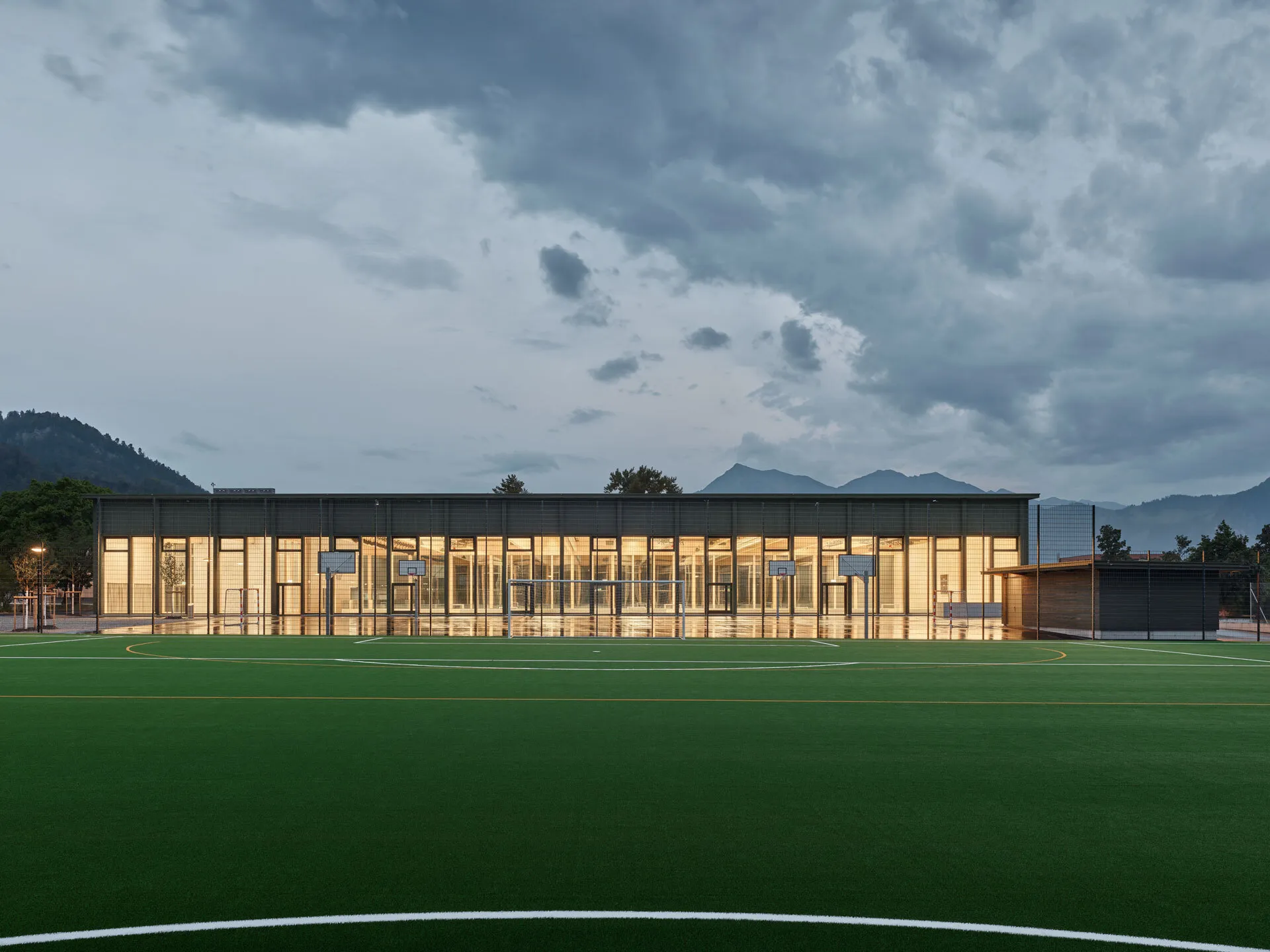 Sporthalle Schoenau Steffisburg 06