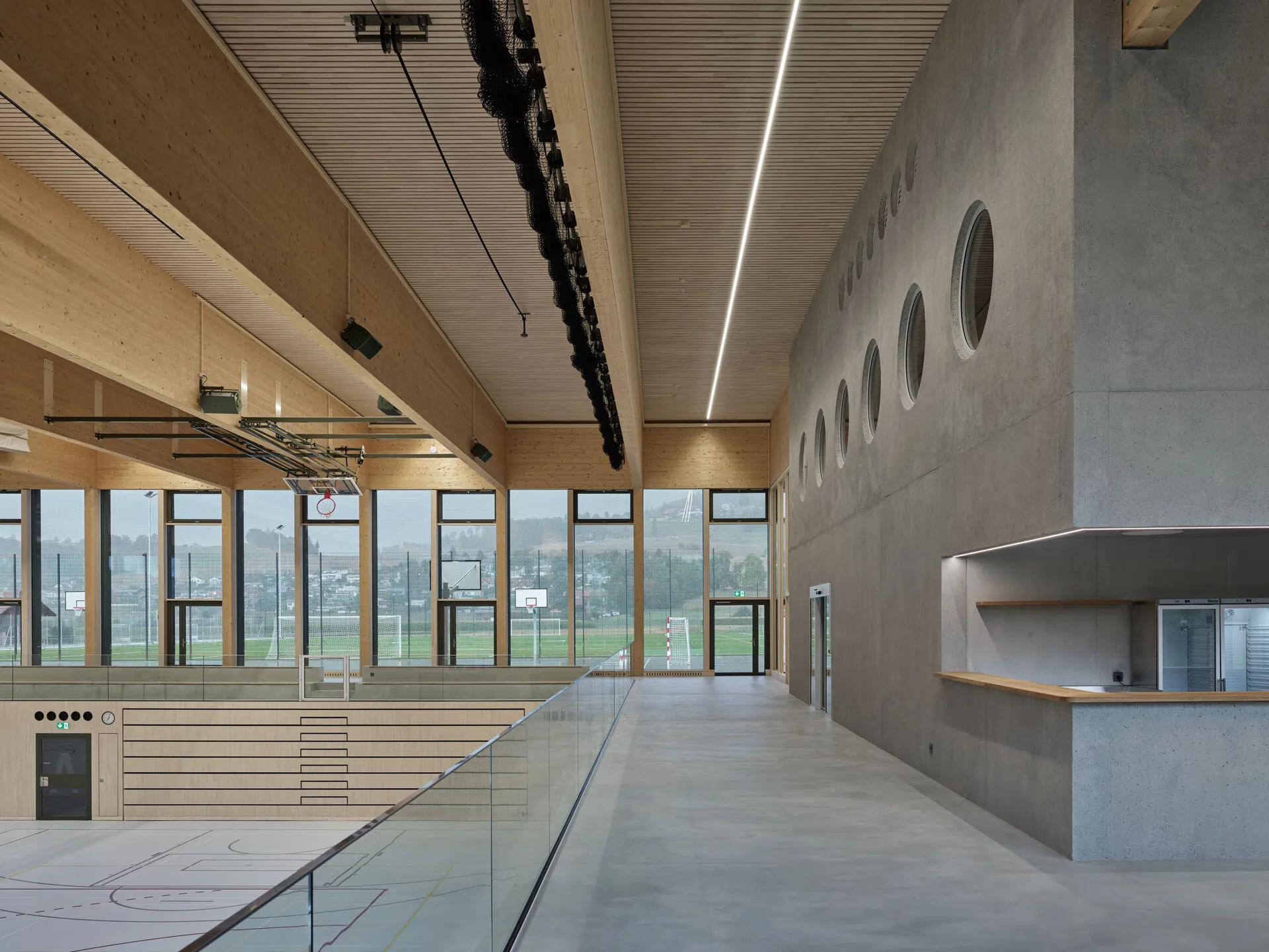 Sporthalle Schoenau Steffisburg 14